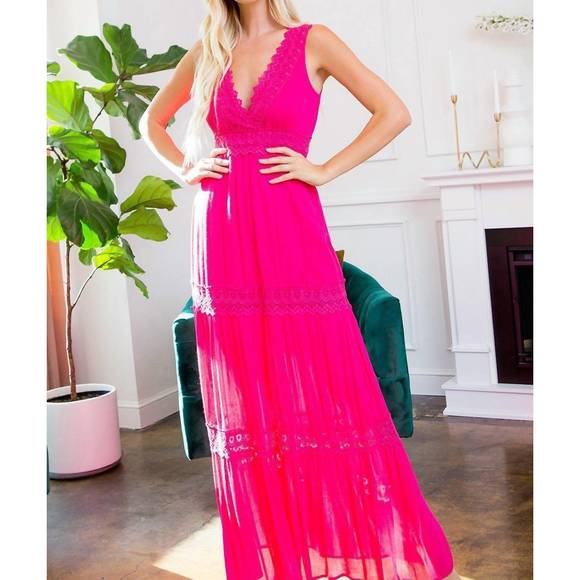 NEW SWEET LOVELY BY JEN crochet lace woven maxi dress in fuschia - Picture 2 of 3